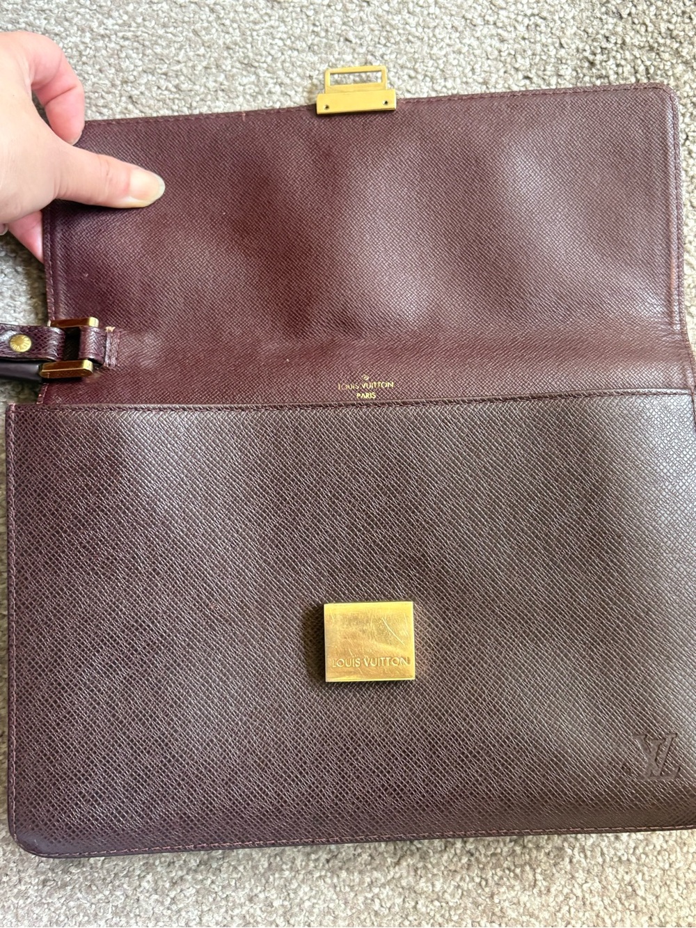 Auth Louis Vuitton Clutch Bag Taiga Serengeti Acajou - Picture 8 of 16